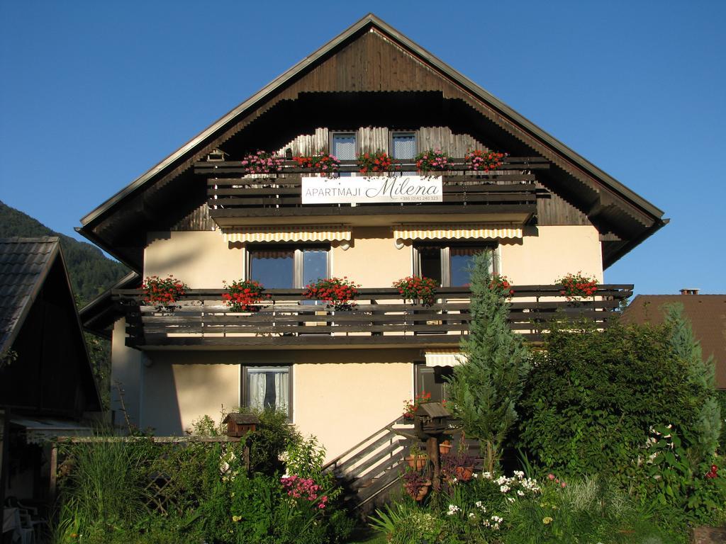 Apartments And Rooms Milena ครานสกา โกรา ภายนอก รูปภาพ
