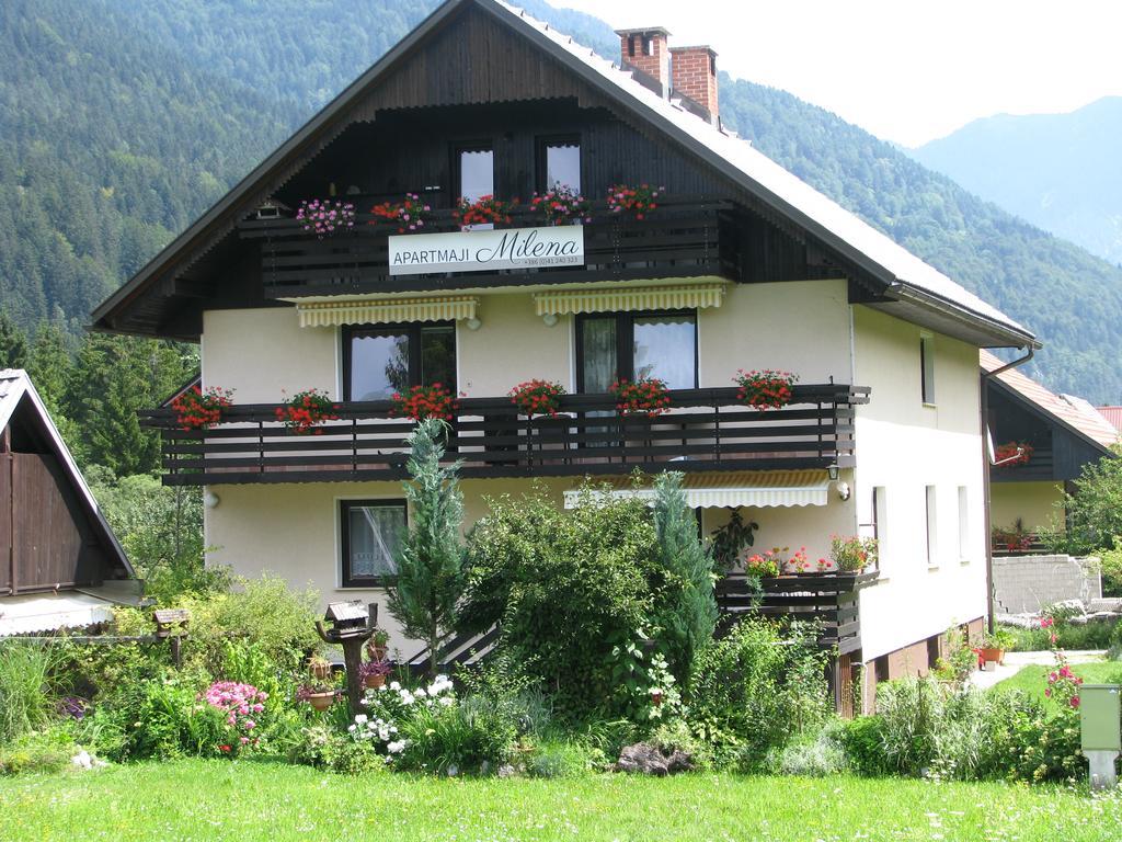 Apartments And Rooms Milena ครานสกา โกรา ภายนอก รูปภาพ